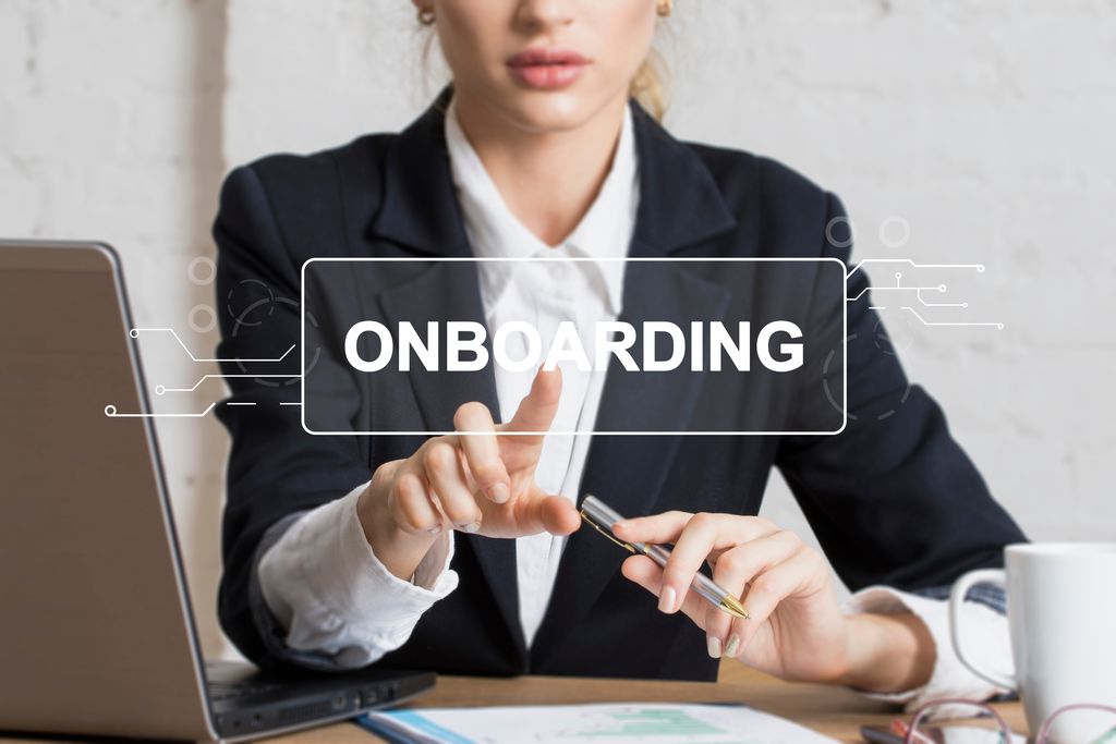 Hướng dẫn các bước onboarding hiệu quả dành cho Giám đốc Sales mới